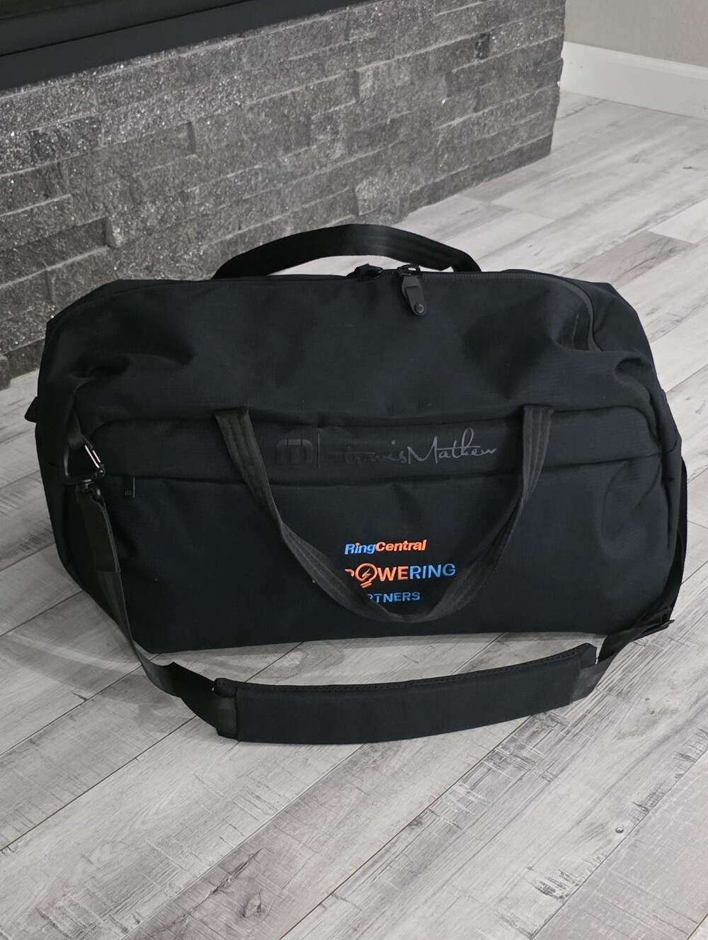 Travis Mathew Black Travel Bag with Shoulder Strap - Unbranded